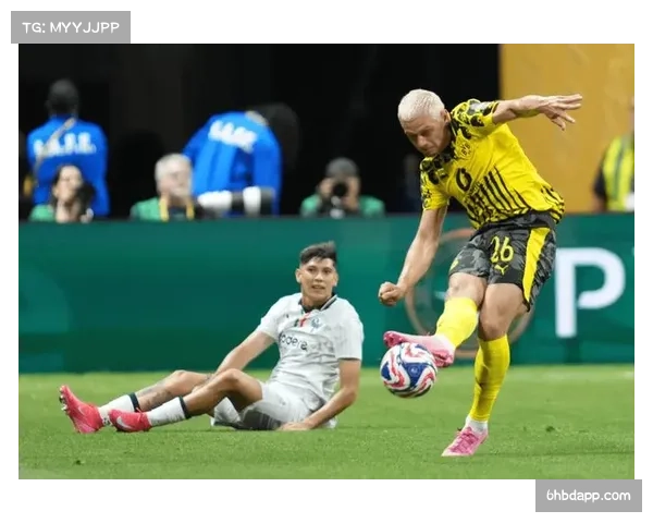 多特蒙德吉拉西21场11球 前锋效率较上赛季有所下滑